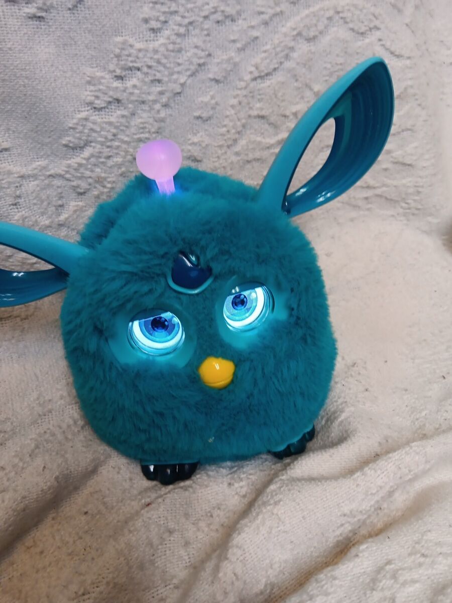 Hasbro Furby Connect Blue 2018 bluetooth Furby Interactive Hasbro Furby Connect Blue 2018 bluetooth Furby Interactive