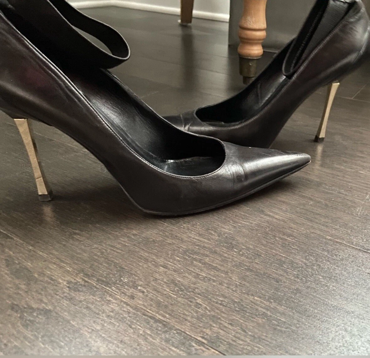 Gucci talons en cuir noir