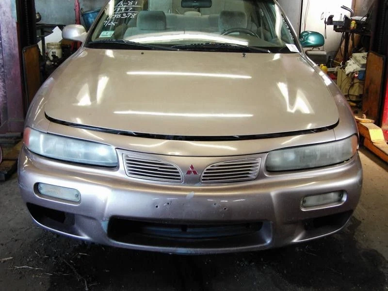 94-98 Mitsubishi Galant Ventilador Motor Ventilador Conjunto Condensador ES Foto 4 de 4