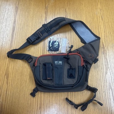Magellan Shoulder Sling Waist Fanny Pack Fishing Tackle Bag Mutifunctional EUC
