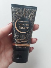 Bath & Body Works Into The Night Ultimate Hydration Body Cream 70g