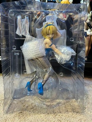 FREEing To Love-Ru Darkness: Risa Momioka Bunny Ver. 1/4 Scale Figure AUTHENTIC