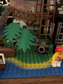 LEGO 6270 Pirates: Forbidden Island & instruction booklet 97% complete