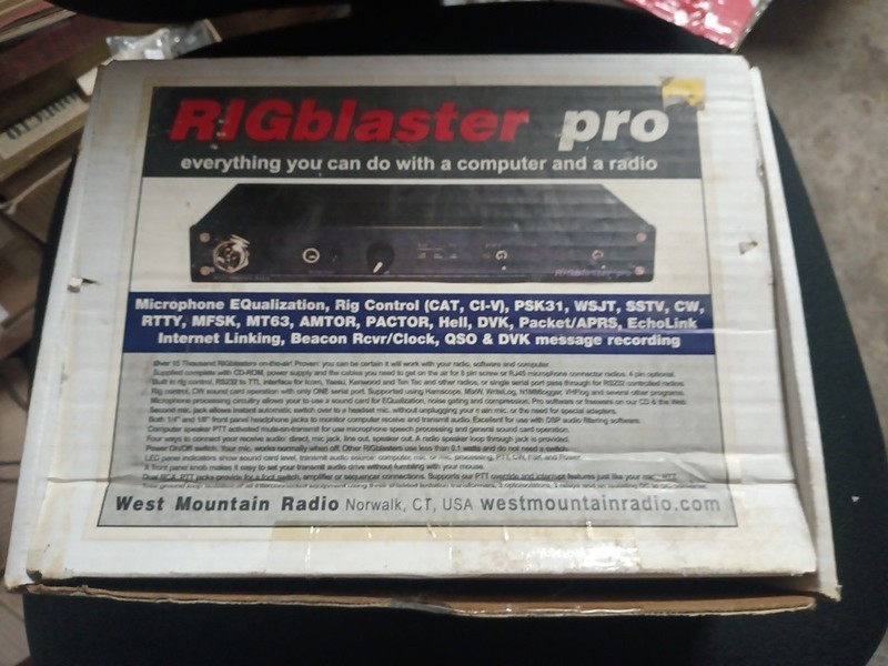 West Mountain Radio RIGblaster Pro Computer Ham Radio Interface with Accessories