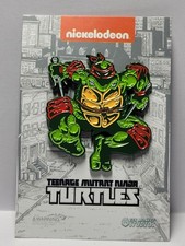 Embossed Enamel Lapel Pin Badge TMNT Comic Era Raphael Ninja Turtles NEW