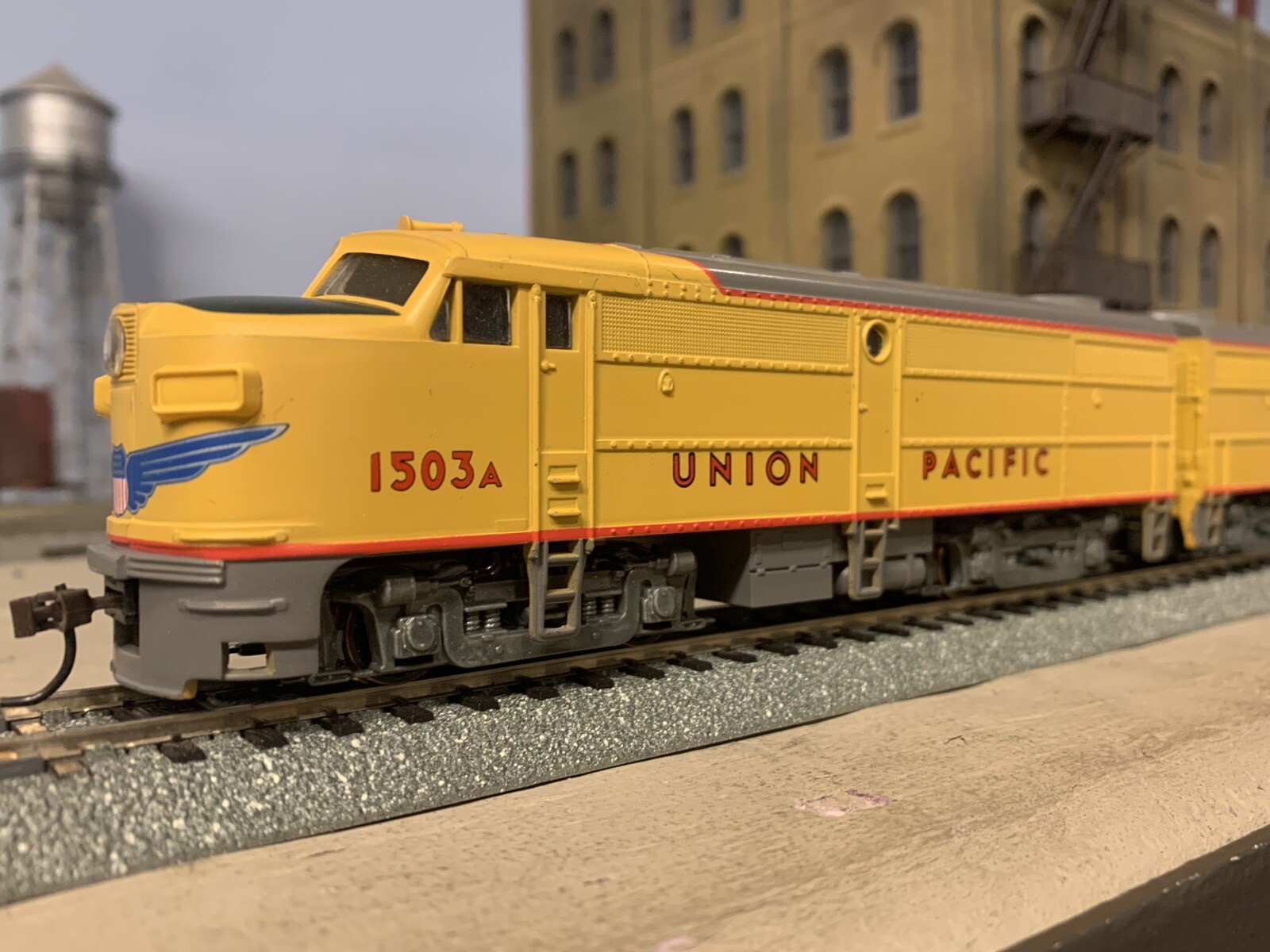 HO Union Pacific Passenger Train 7 Rivarossi passenger cars Powered A