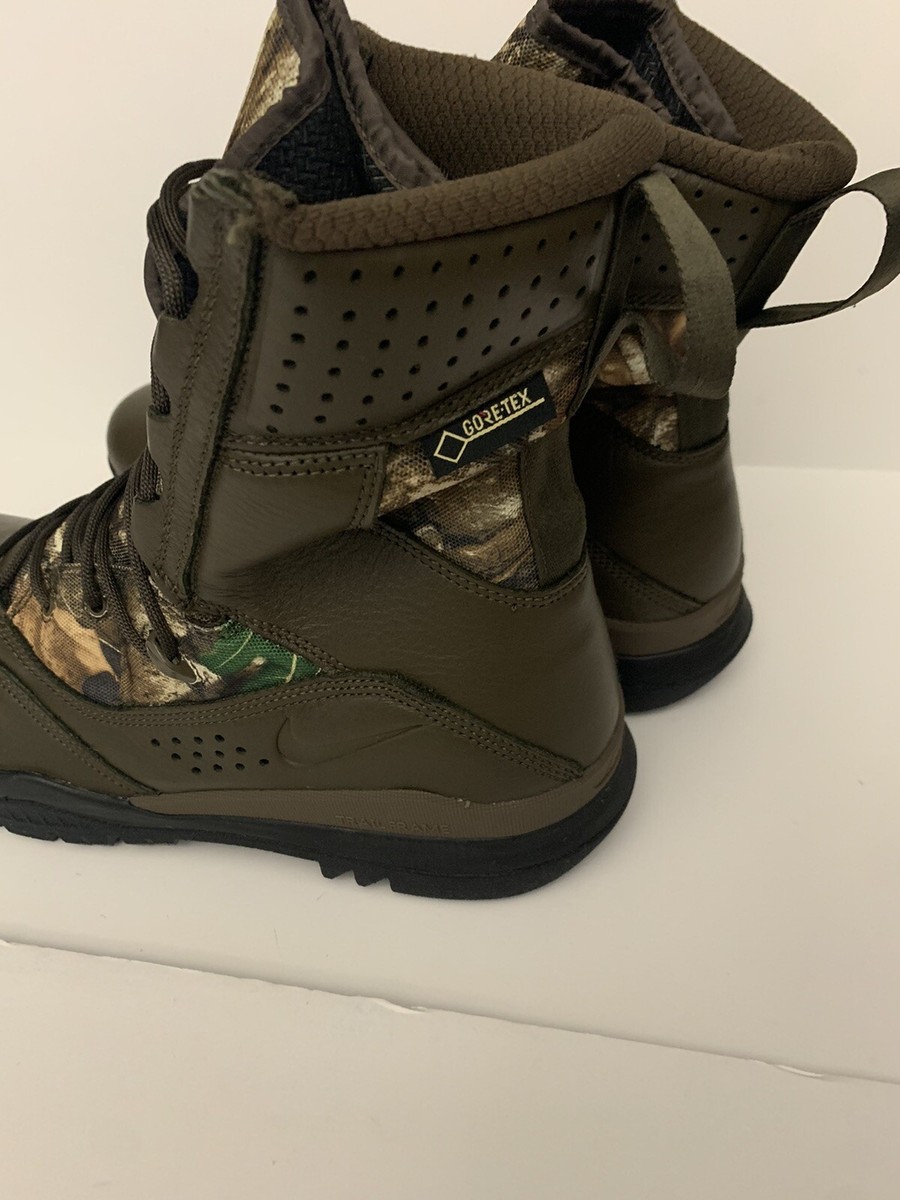Nike SFB Field 2.8 display picture 3