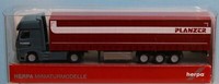 Herpa 066631, Spur N, Mb Actros Gardinenplanen Sattelzug Planzer