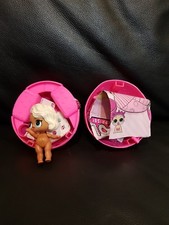  LOL SURFER BABE series 1 Doll.+ lol card