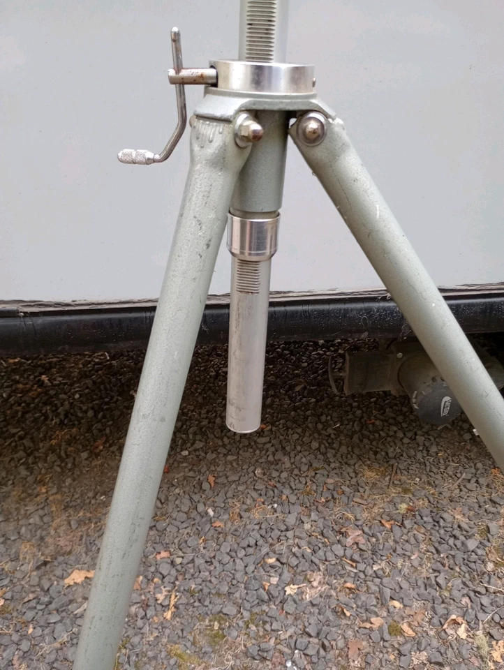 Trípode de rendimiento Gitzo Cremaillere 3 R.No.3 grande inclinable Foto 3 de 4