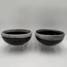 VTG Oven Ware USA Mixing Serving Bowls Black Speckled Drip Hull? Set of 2 #54