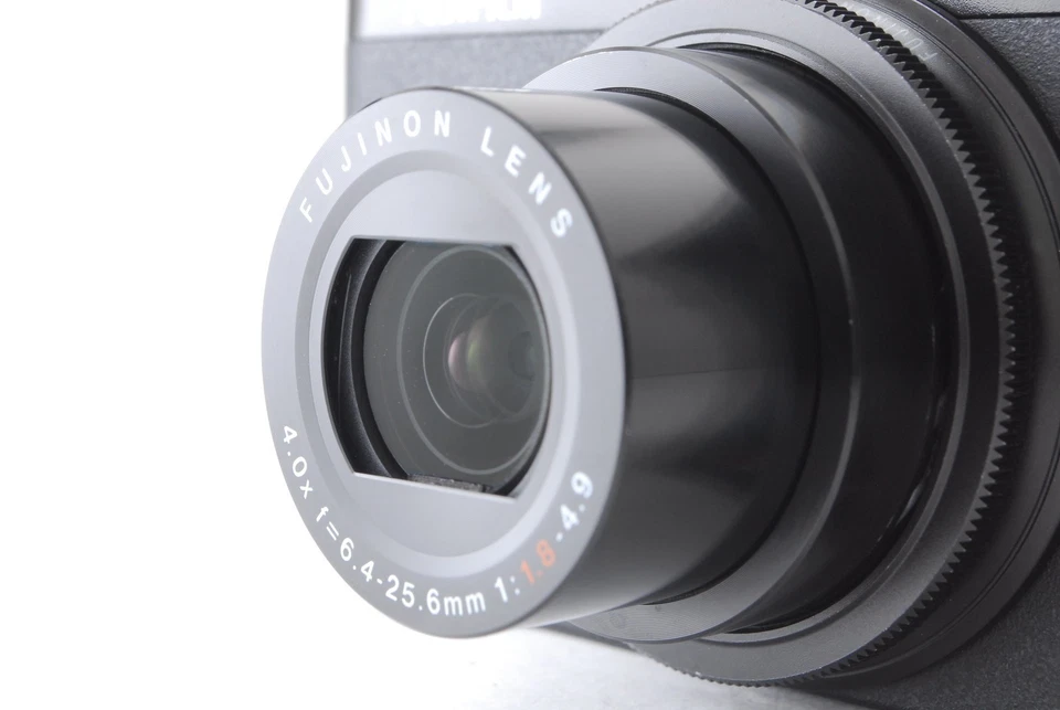 FUJIFILM XQ1 BLACK 12.0MP WI-FI Compact Digital Camera JAPAN [NEAR MINT w/Case] - Image 3 of 4