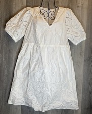 Old Navy White Eyelet Dress Womens Medium Puff Sleeve Cottagecore Summer V Neck
