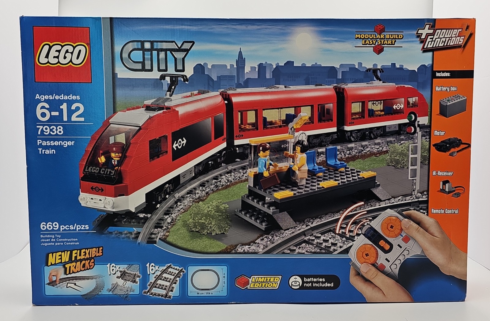 🚉✨LEGO City Passenger Train 7938 Retired New Factory Sealed RC Train NIB Rare