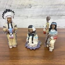 Vintage WMG Native Americans Hand Painted Resin Figurines 2003