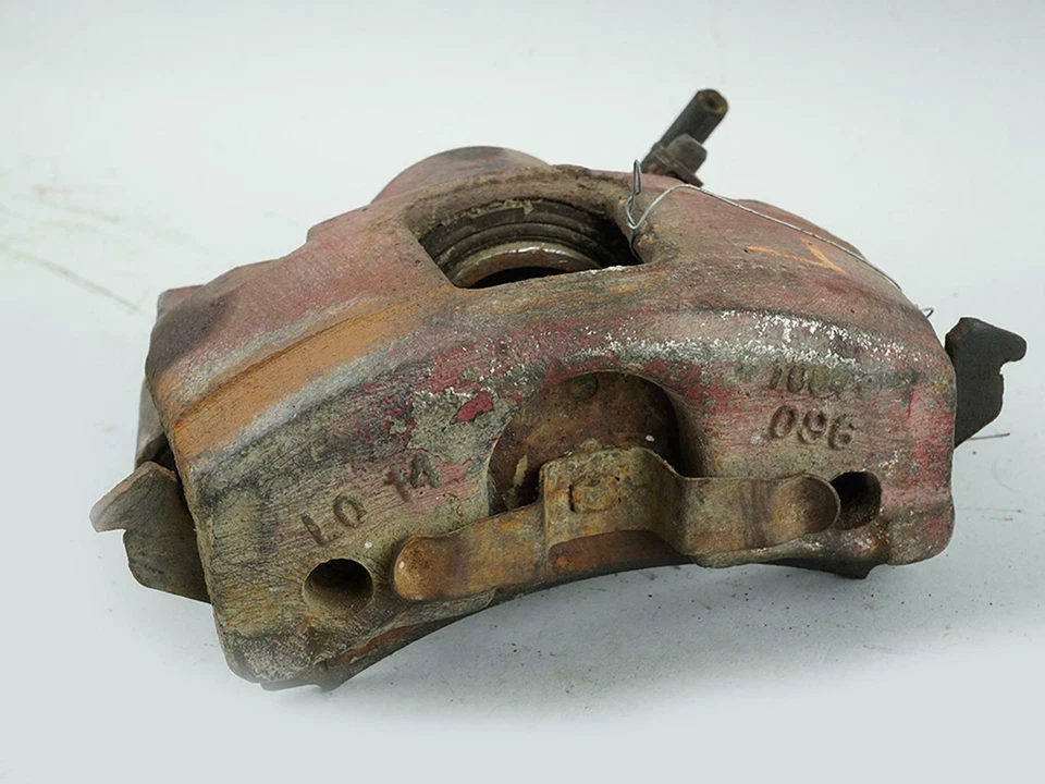 1992 - 2005 Chevrolet Cavalier pinça sistema de parada de freio dianteiro driver esquerdo fabricante de equipamento original - Imagem 2 de 4