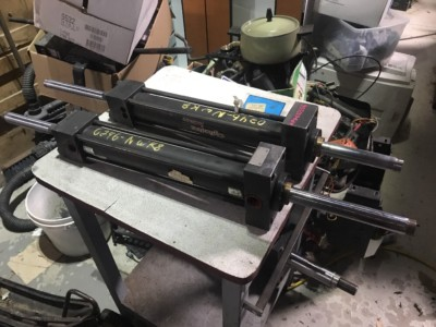 #ad EATON HYDRO LINE HYDRAULIC CYLINDER Model N5 Mount GD.BOR CDF4N5CD Double Shaft $175.00