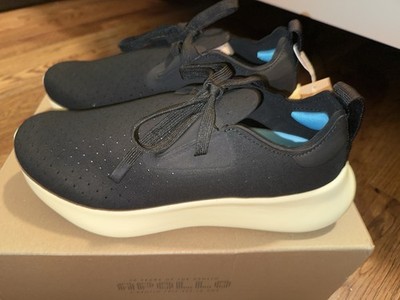 Native Apollo 10 Jiffy Black/Tapioca Off White Shoes US 7.5 W/6.5 M Retail $135