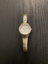 Timex Easy Reader T2H351 Women s Gold-Tone 25mm Expansion Watch