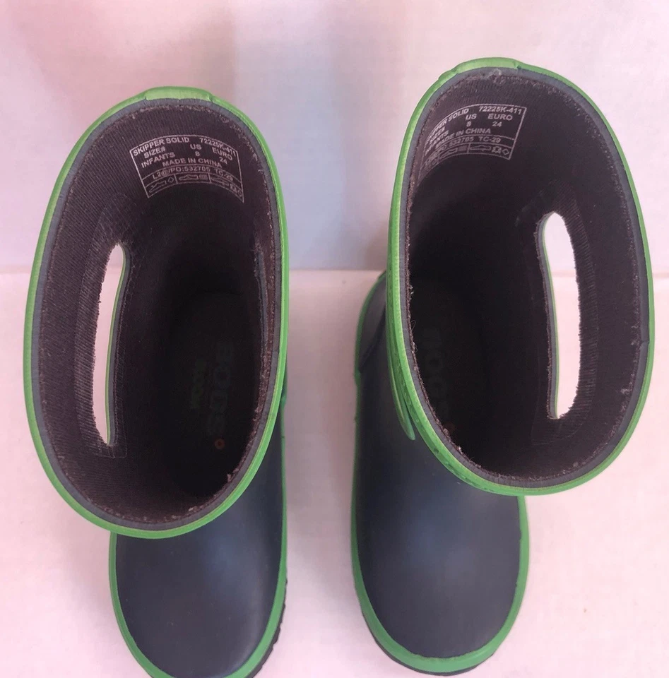 ✨ BOGS Toddler Boy 8 Skipper Solid Navy Blue Green Waterproof Rain Boots ✨ - Image 4 of 4