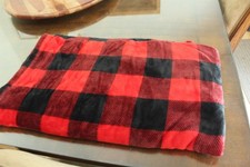 Lumberjack Plaid Throw Blanket Black Red Farmhouse Cabin 60" x 46-1/2"