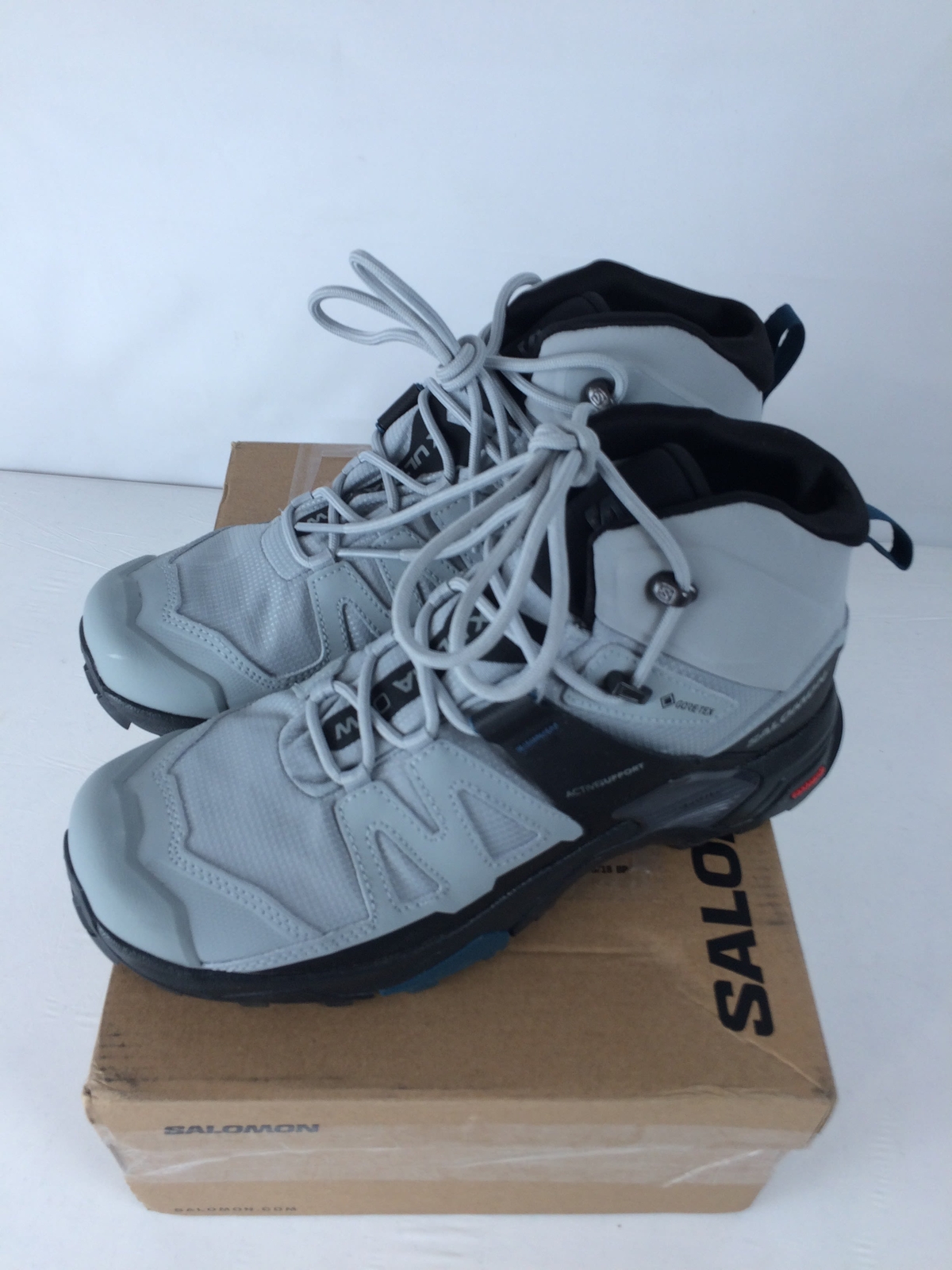 Eccellenti scarponi da trekking donna Salomon X Ultra 4 Mid Gore Tex cava nero legi