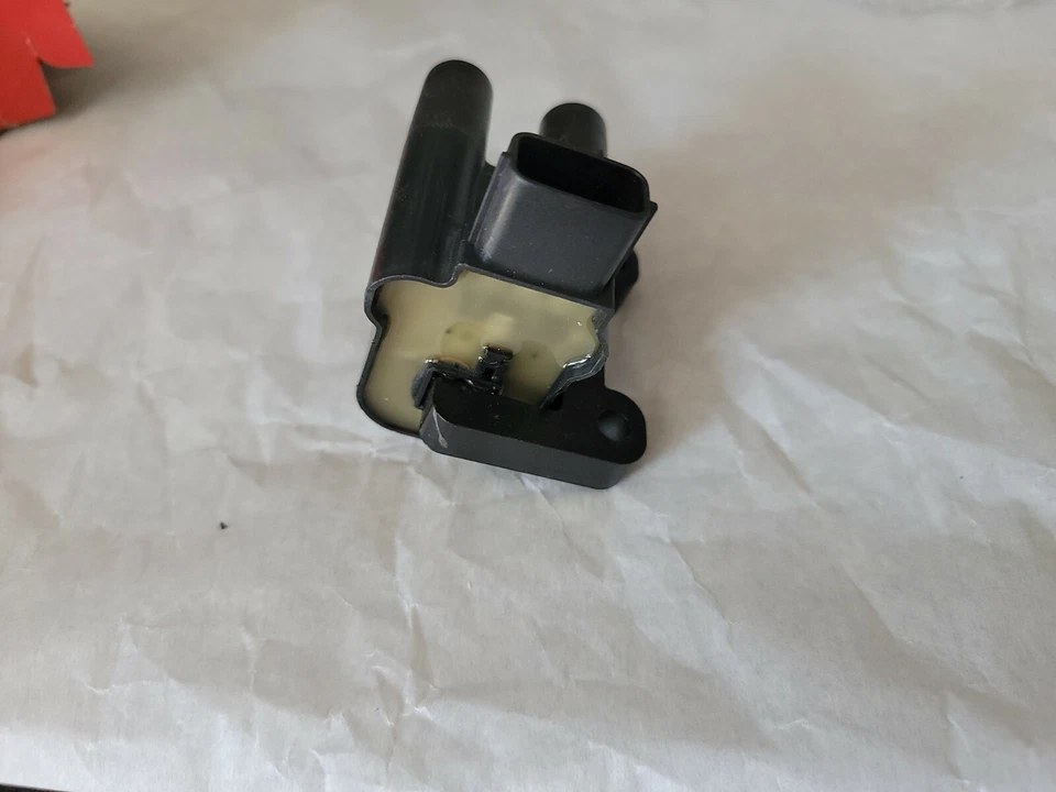 Standard UF194 Ignition Coil - Image 4 of 4