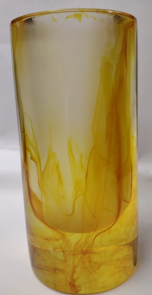 Epoxy Amber Resin Vase Shades of Gold 7" 1/4 H x 3.5 Round x 2 1/8 Opening - Image 3 of 4