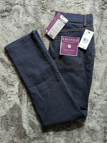 Gloria Vanderbilt Amanda Slimming Jeans 