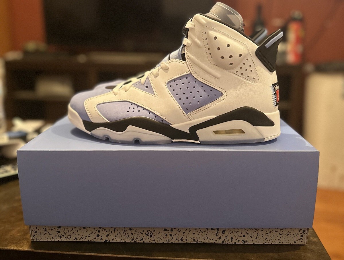 Air Jordan 6 Retro UNC Size 9.5 Brand New Never Tried On  display picture 2