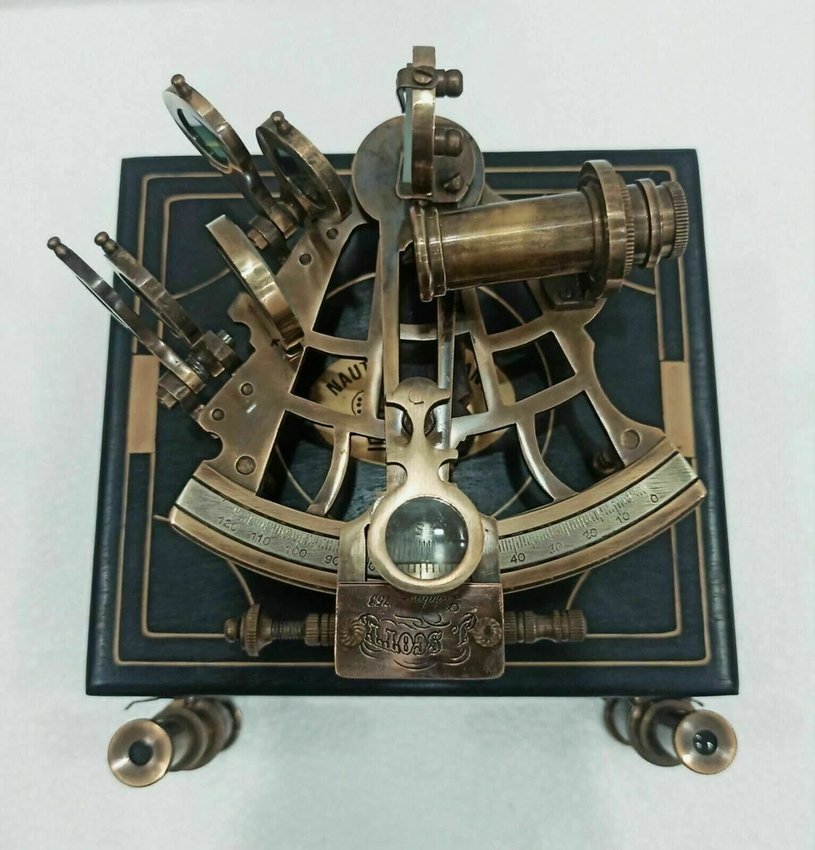 Nautical Brass Antique J. Scott Sextant with Working Marine Vintage Hardwood Box - Image 4 of 4