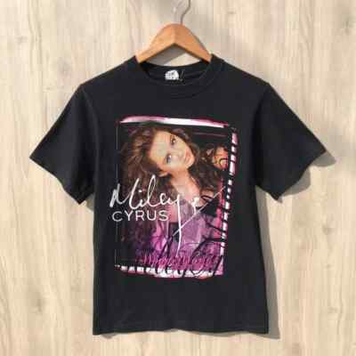 MILEY CYRUS 2009 Wonder World Tour short sleeve black classic shirt KV34175