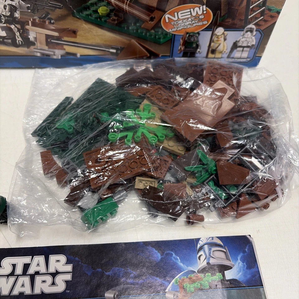 LEGO Star Wars 7956 Ewok Attack, foto 4 di 5