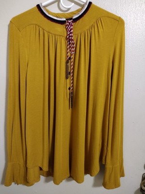 Akemi & Kin Anthropologie Women's Medium Pullover Long Sleeve Top Blouse EUC