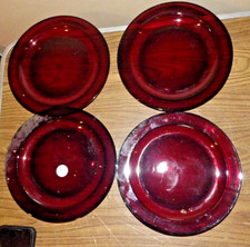 ARCOROC - Made in France SET OF 4 COCOON RUBY Red Glass DINNER PLATES 9.5 