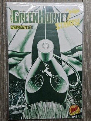 THE GREEN HORNET STRIKES #1   W/DF COA   COOL GREEN VARIANT   JOHN CASSADAY