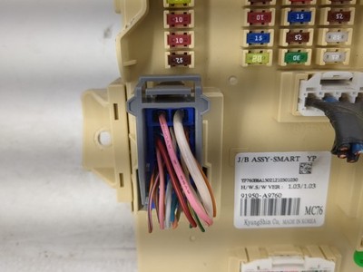 2015-2018 Kia Sedona Body Control Module Bcm Inner Cabin Fuse Box CRALE