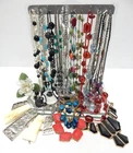 VINTAGE TO NOW FASHION/COSTUME JEWELRY NECKLACE LOT, ASSORTED TYPES & MATERIALS