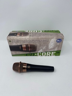 Blue enCORE 200 50 Hz Dynamic Microphone With Storage Bag