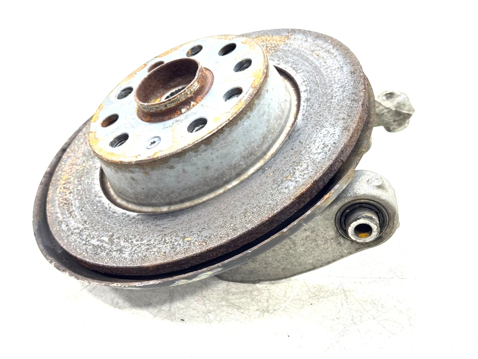 AUDI A3 S3 RS3 2015-2020 TRASERO LADO DERECHO HUSILLO NUDILLO FABRICANTE DE EQUIPOS ORIGINALES 5Q0505436J Foto 4 de 4