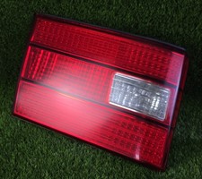 Feu arrière Lexus LS