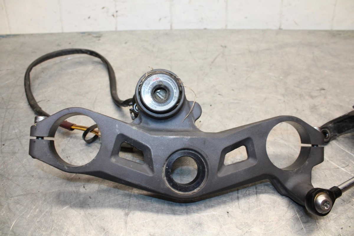 11-15 KAWASAKI ZX1000R FORKS UPPER TRIPLE TREE CLAMP