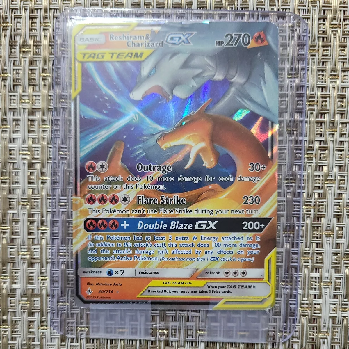 Reshiram and Charizard GX 20/214 Unbroken Bonds Pokemon ULTRA RARE NM 2019