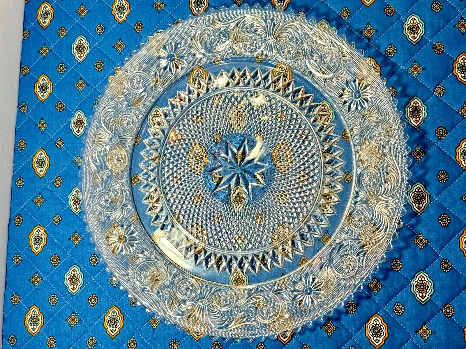 Vintage Duncan & Miller Sandwich Glass 12" Round Serving Platter Plate