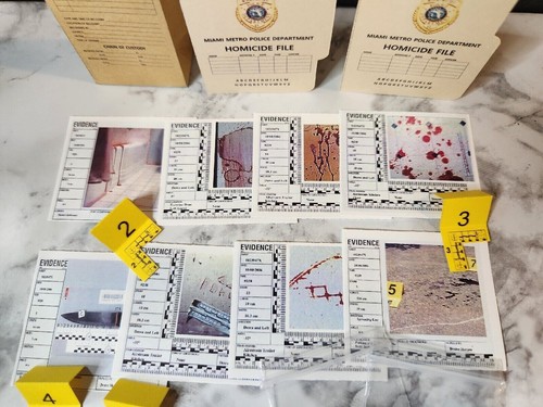 1/6 SCALE Dollhouse MINI Police Forensic CSI DEXTER Folders, Evidence, Markers - Picture 12 of 18