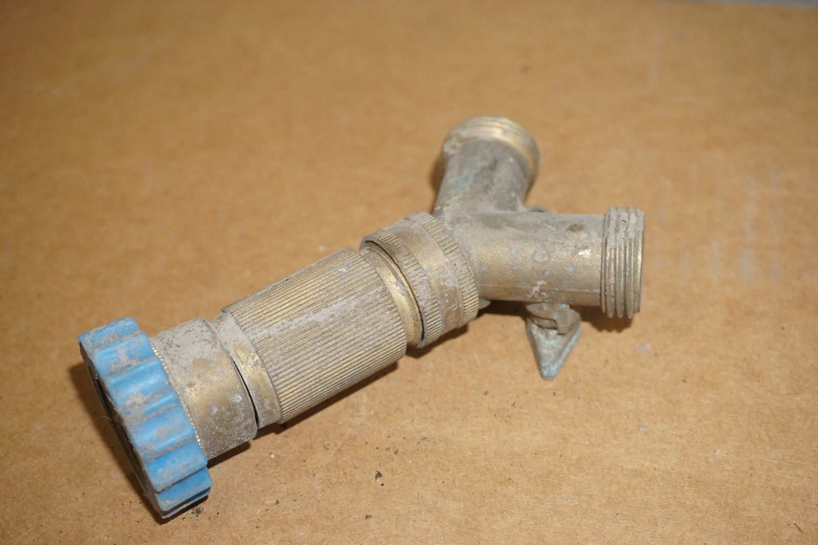 2004 FLEETWOOD BOUNDER 35E RV MOTORHOME COACH WATER PIPE CONNECTOR