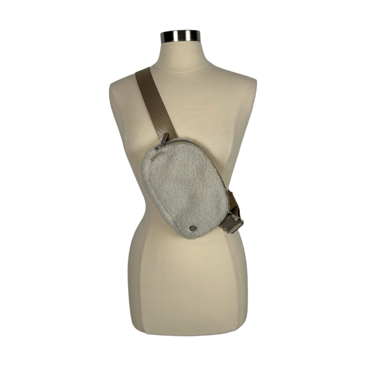 lululemon crossbody bag sherpa Lululemon EVERYWHERE 1L Fleece Sherpa Belt Crossbody Bag Ivory Natural  Trench