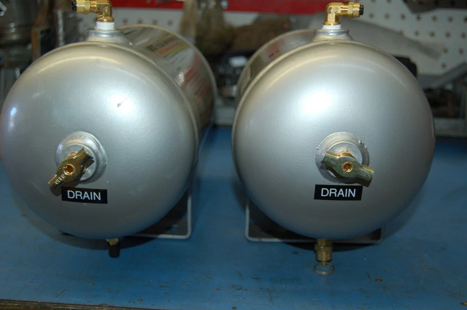 BRICKLIN SV1 1974 A 1976 CONFIGURACIÓN DE TANQUE DE AIRE MEJORADO Foto 3 de 4