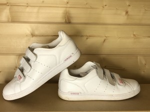 ladies trainers very