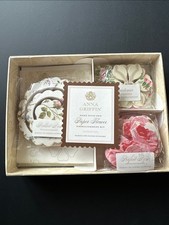 Anna Griffin Make Your Own Paper Flower Embellishment Kit 108 Paper Flowers Rare